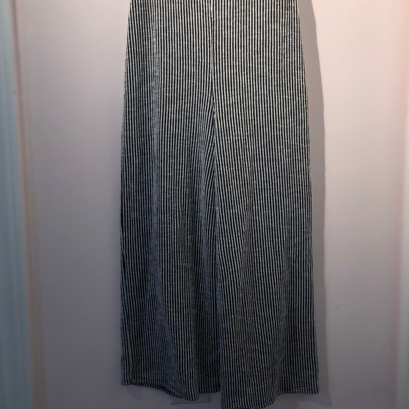 🌻Stripped wide leg jumper🌻 - Picture 2 of 4